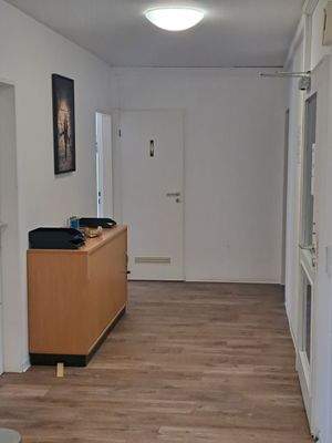 K, B.15 - OG3 Flur.jpg