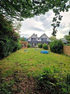 Garten und Rückansicht