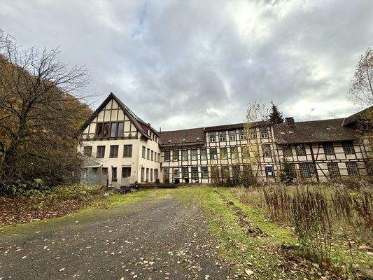 Außenansicht Rückwertig 2