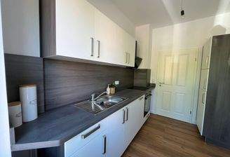 Vergleichsbild Einbauküche