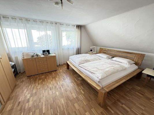 Schlafzimmer OG
