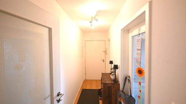 2-Zi-Wohnung: Windfang