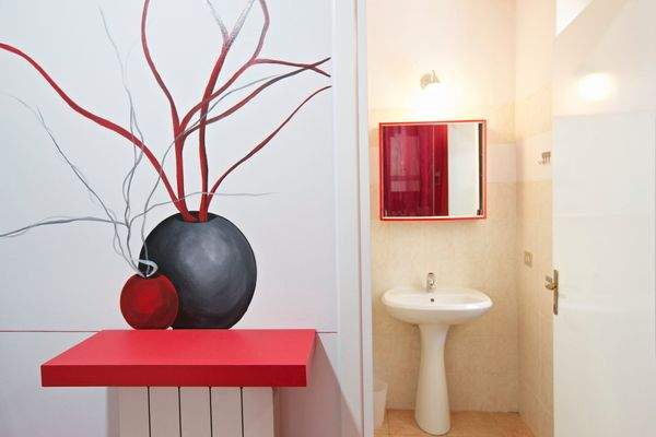 App. Design mit Terrasse, Balkon &amp; Traumseesicht.