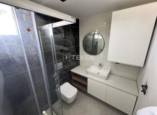 New Apartments with Shared Pool near the Beach in Kuşadası