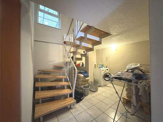 Treppen ins 1. Obergeschoss