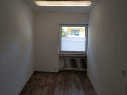 Büro / Behandlung 3