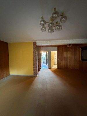 Wohnzimmer mit Blick zur Küche