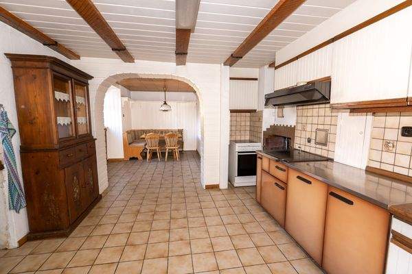 Küche und Esszimmer