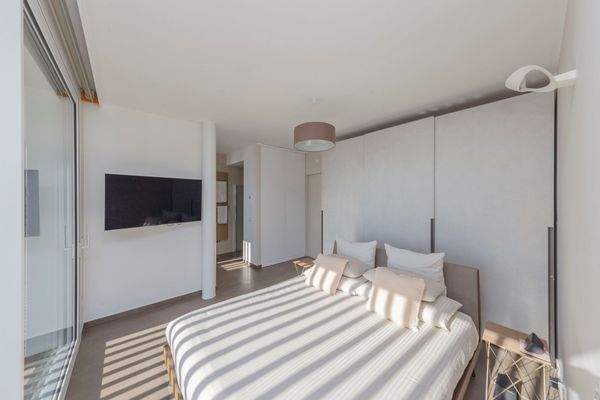 MASTER BEDROOM 2 (1)