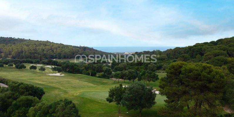 Sea and Golf-View Villa with Private Pool in Cadiz Sotogrande