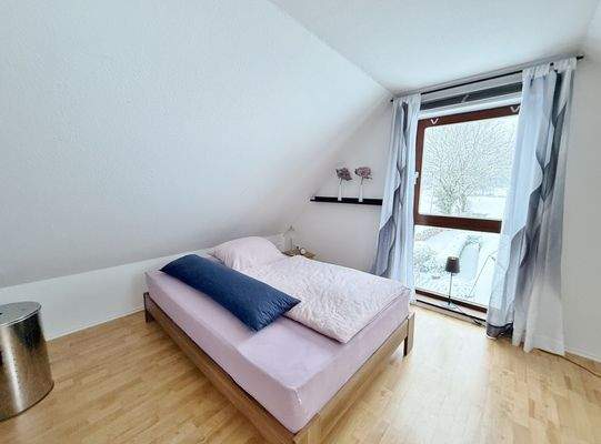 Einliegerwohnung / DG / Schlafzimmer
