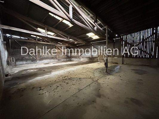 Remiesengebäude Bild 2