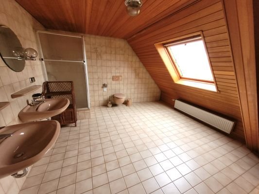 Badezimmer 2 OG