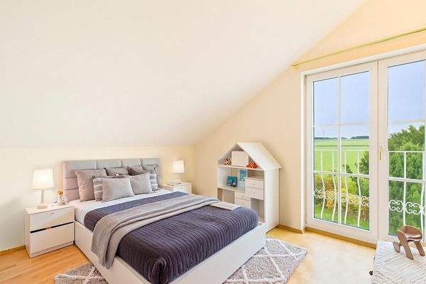 Helles Zimmer Wohnbeispiel