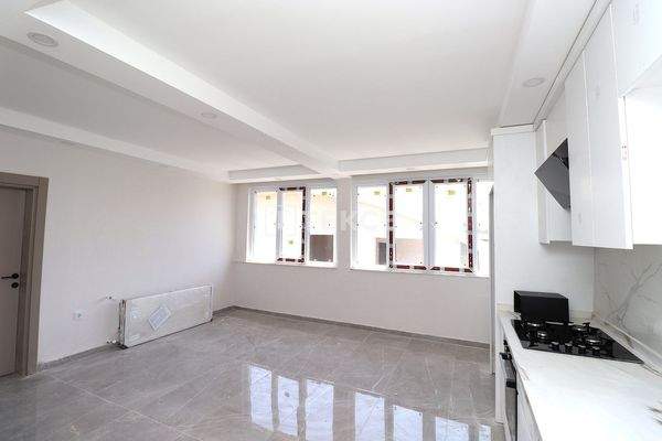 Dublex Apartments Close to Özdilek Shopping Mall in Kepez