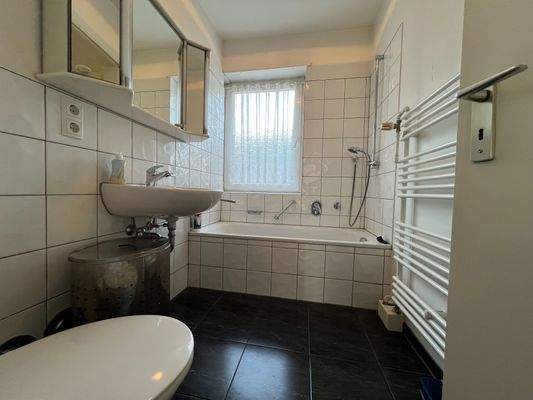 ...das Tageslichtbad,...