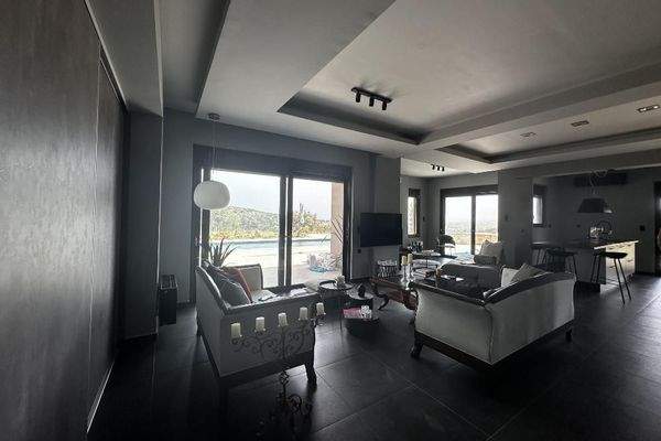 Kreta, Kolymvari: Moderne Luxusvilla mit atemberaubender Aussicht und privatem Pool zum Verkauf