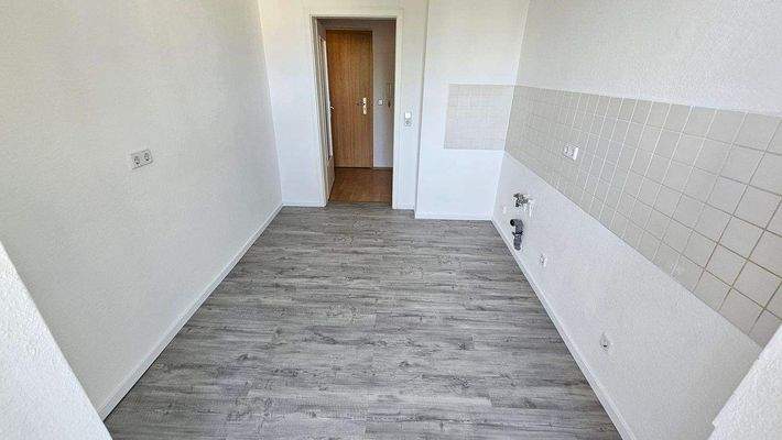 Küche mit Loggia Bild 2.jpg