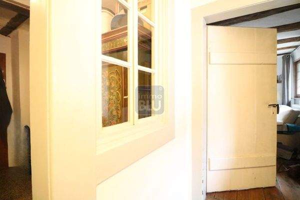 Blick ins Wohnzimmer