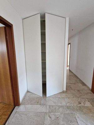 Flur, Einbauschrank.3.jpg