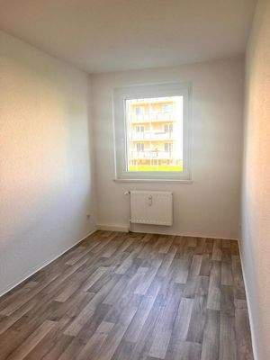 Kinder-/Arbeitszimmer