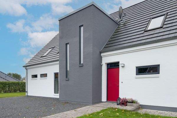 DI - Forbes Global Properties