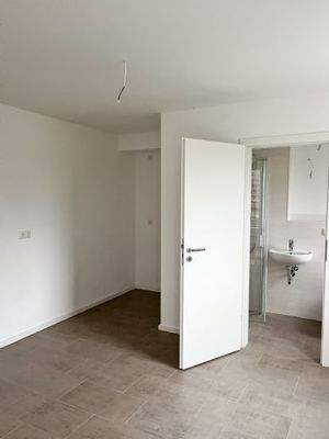 Küche mit Zugang Gäste WC