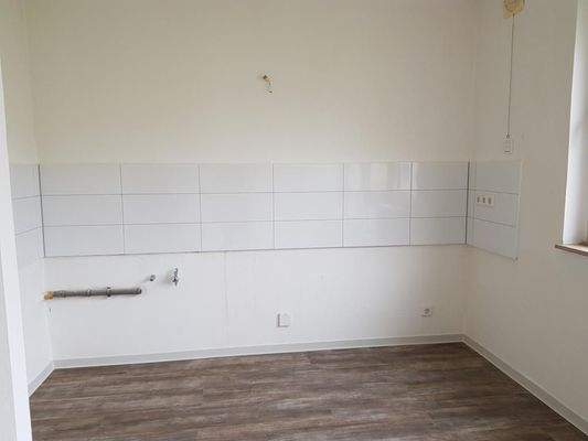 großzügiger Küchenbereich