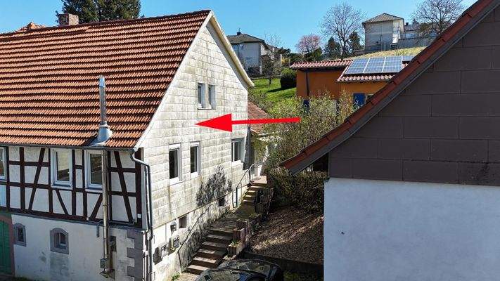 alte Doppelhaushälfte vorne