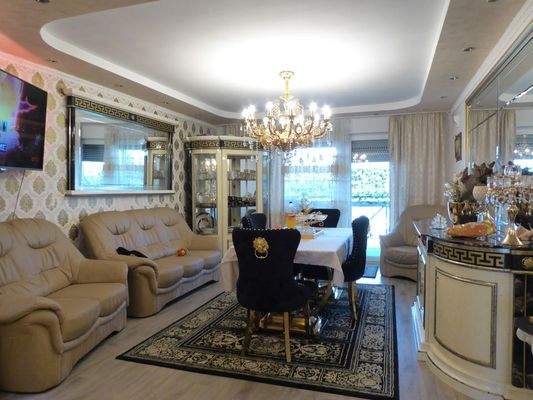 Wohn- und Essbereich