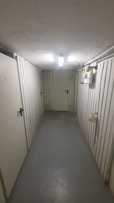 Keller