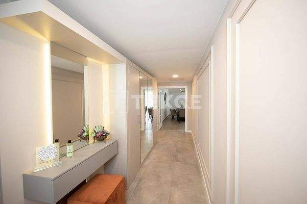 Flats with Balcony in İstanbul Avcılar
