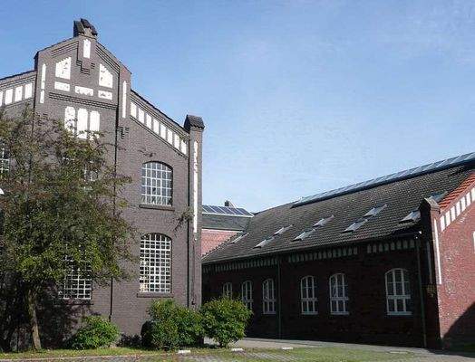 + mit versch. Dienstleistern.