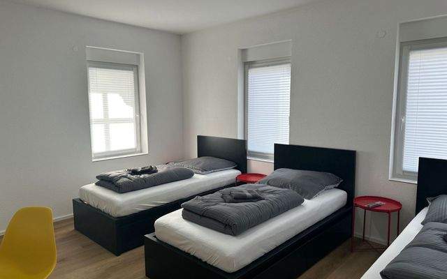 WG Zimmer Stuttgart Obertürkheim Zimmer 1 bei urbanbnb 1.jpeg