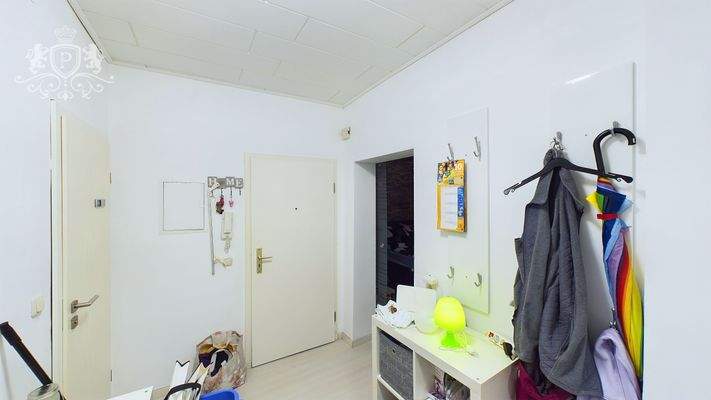 CAM01984G0-PR0429-STILL005