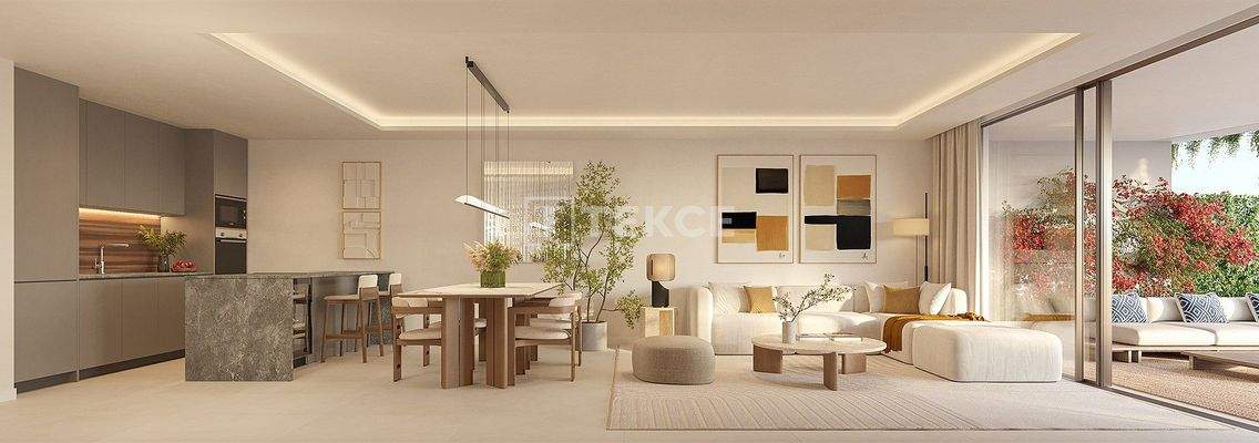 Beautiful Apartments with Sun-filled Interiors in Benalmádena Málaga