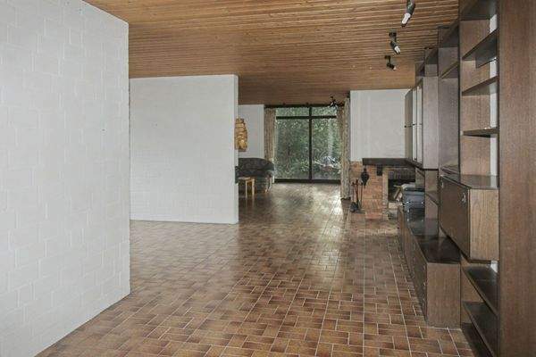 Blick vom Eingang Richtung Wohnzimmer