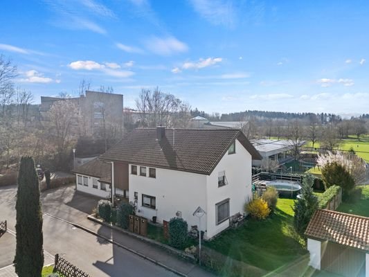 Wohn-und Geschäftshaus Außenansicht