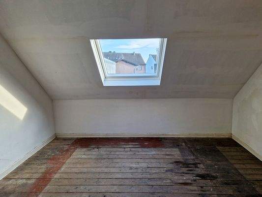 mit 13,9 m² Grund- und 11 m² Wohnfläche