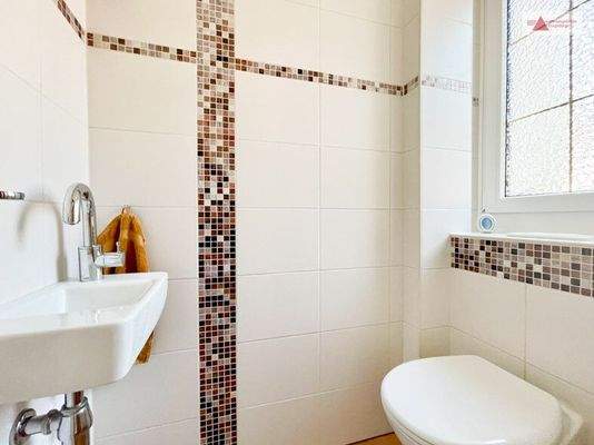 Gäste-WC Treppenaufgang