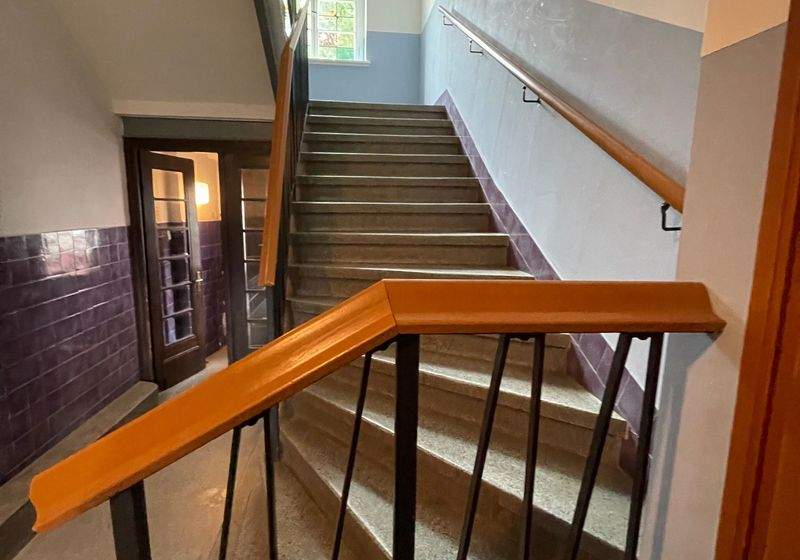 **** hübsche 1-Zimmer- EG-Wohnung, mit Laminat ****