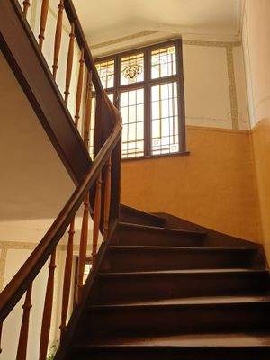Treppenhaus zum 2OG