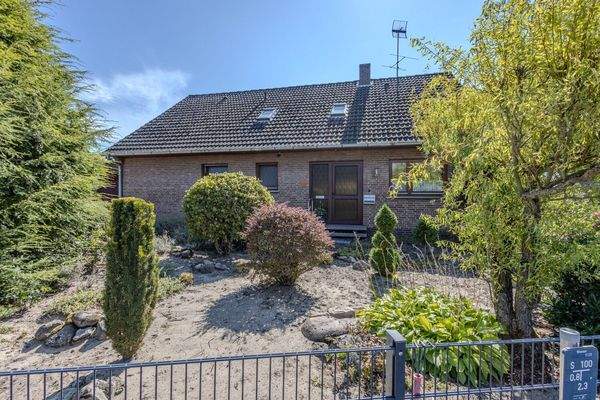 Eingangsbereich Frontansicht