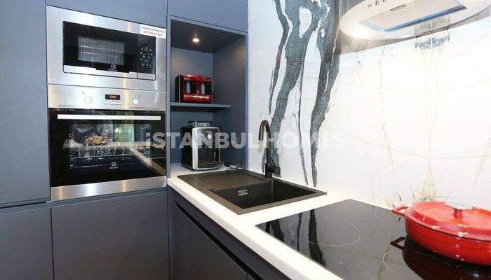 Stylish Apartments Just Walking Distance to Taksim in Beyoglu
