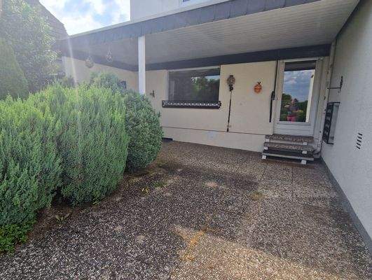 überdachte Terrasse