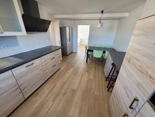 Küche im Dachgeschoss 01