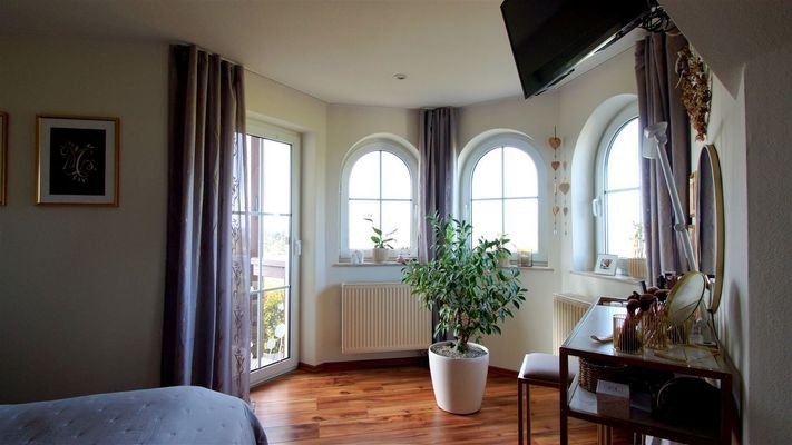 Schlafzimmer 2 OG