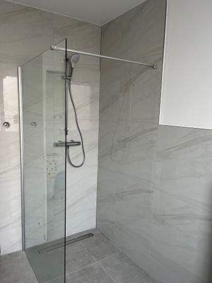 Dusche.jpg