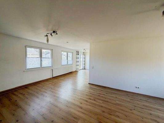 Wohn- und Esszimmer II