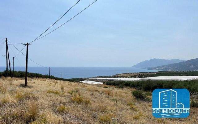 Kreta, Keratokampos: Grundstück in einem sich entwickelnden Küstengebiet zu verkaufen